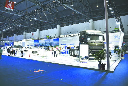 南充高新技術(shù)汽車汽配產(chǎn)品閃耀西博會，吸睛無數(shù)